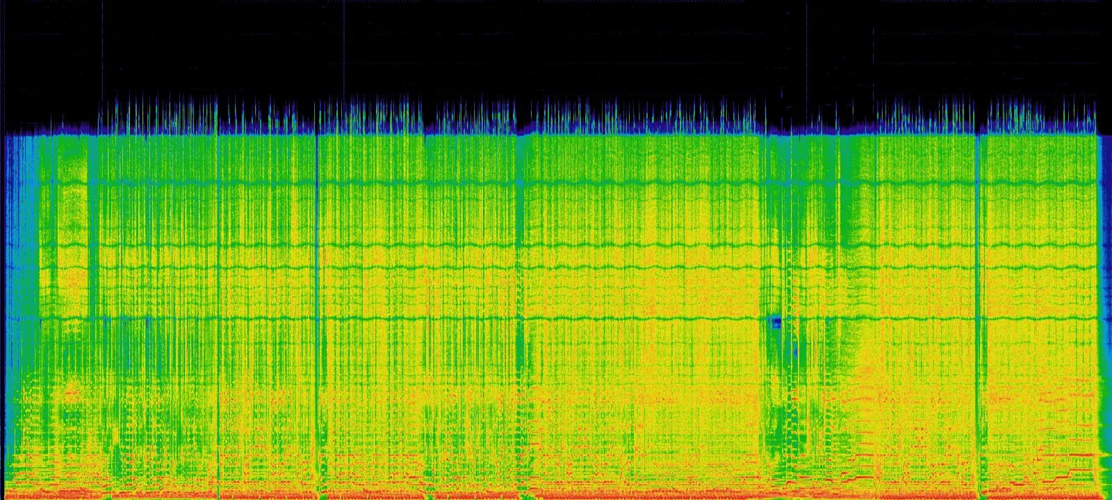 Rainbow spectrogram of the reference demo with smooth high-frequency energy and no brittle artefact clusters